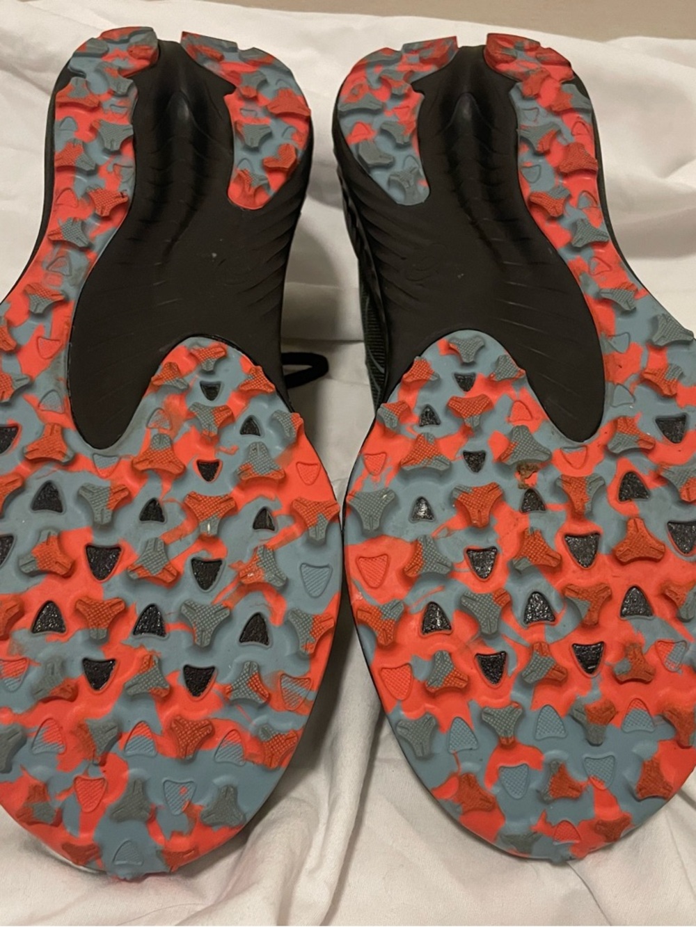 ASICS Men’s Size 10.5 - Gel-Excite Trail 2 - Olive Green Athletic Trail Sneakers - Picture 2 of 4